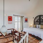 Casa De Columnas