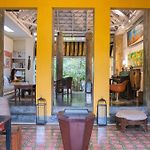 Casa De Columnas