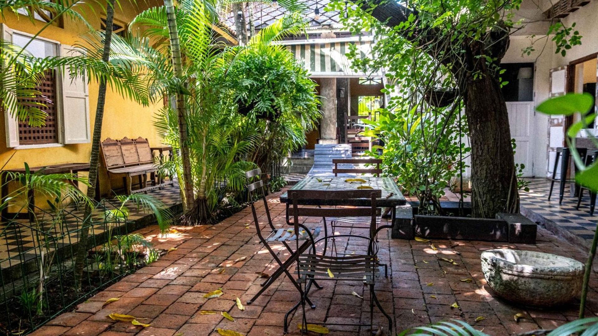 Hotel Casa De Columnas