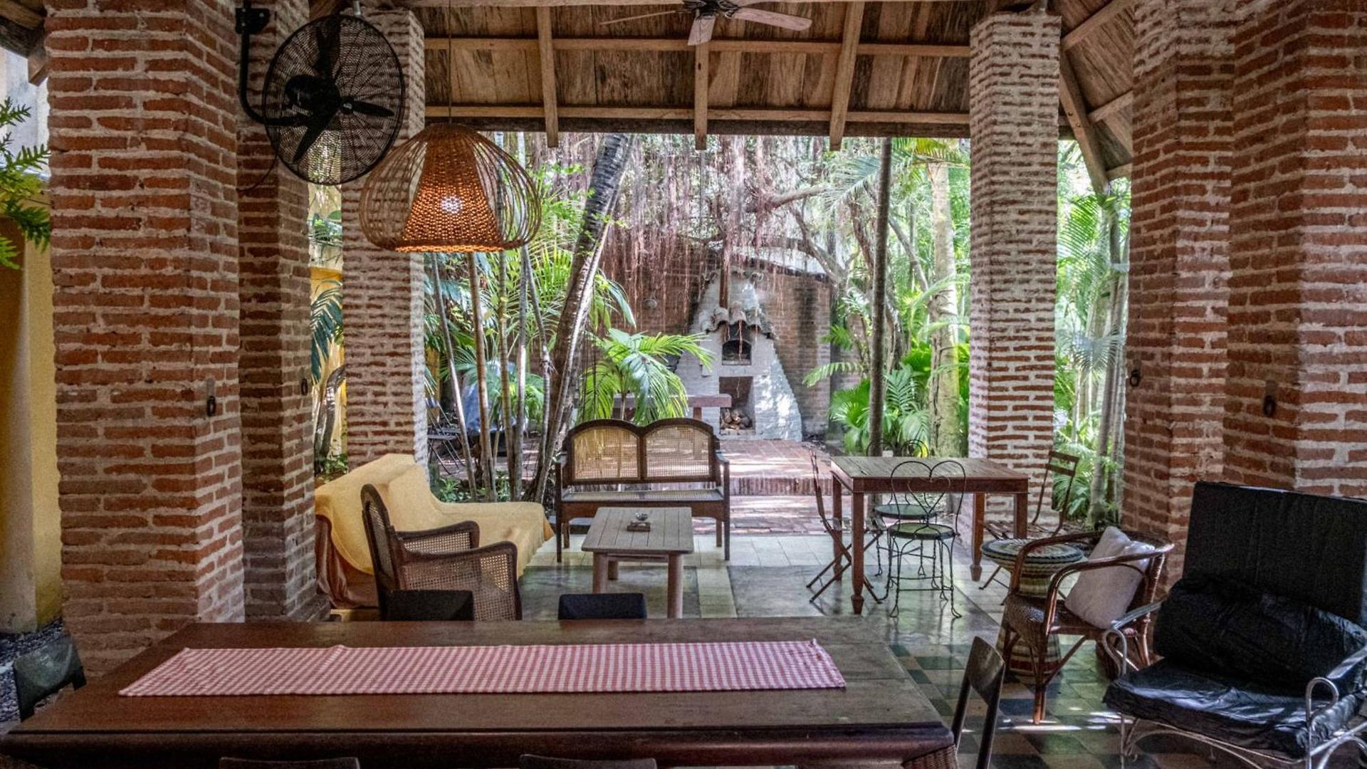 Hotel Casa De Columnas