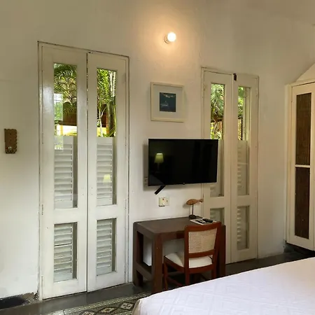 Casa De Columnas Hotel *